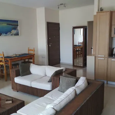 George's Apartmán *